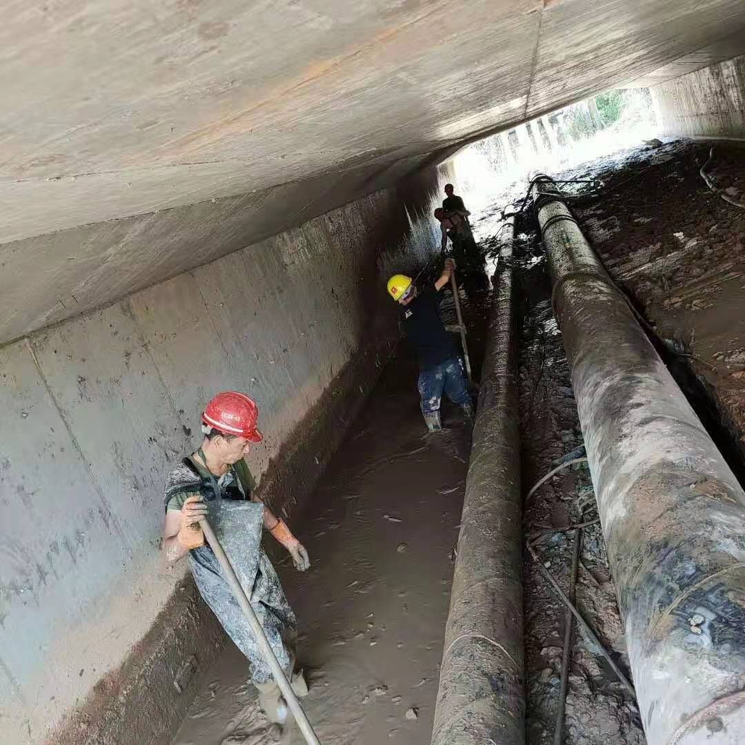 富蕴工业管道清淤