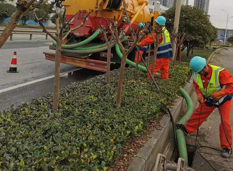 富蕴市政管道清淤